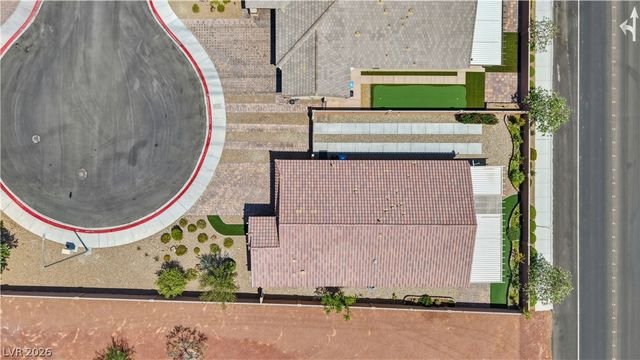 4831 Shady Chestnut Court, Las Vegas, NV 89131
