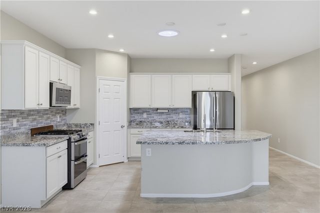 4831 Shady Chestnut Court, Las Vegas, NV 89131