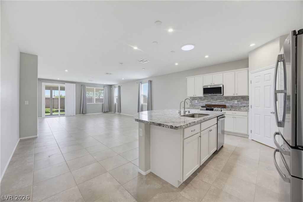 4831 Shady Chestnut Court, Las Vegas, NV 89131 — photo 5