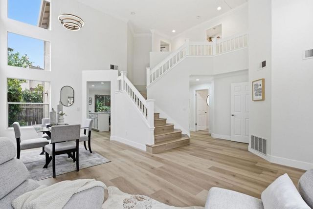 1242 Wagon Way, Gilroy, CA 95020