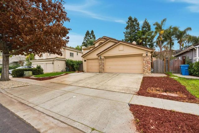 1242 Wagon Way, Gilroy, CA 95020