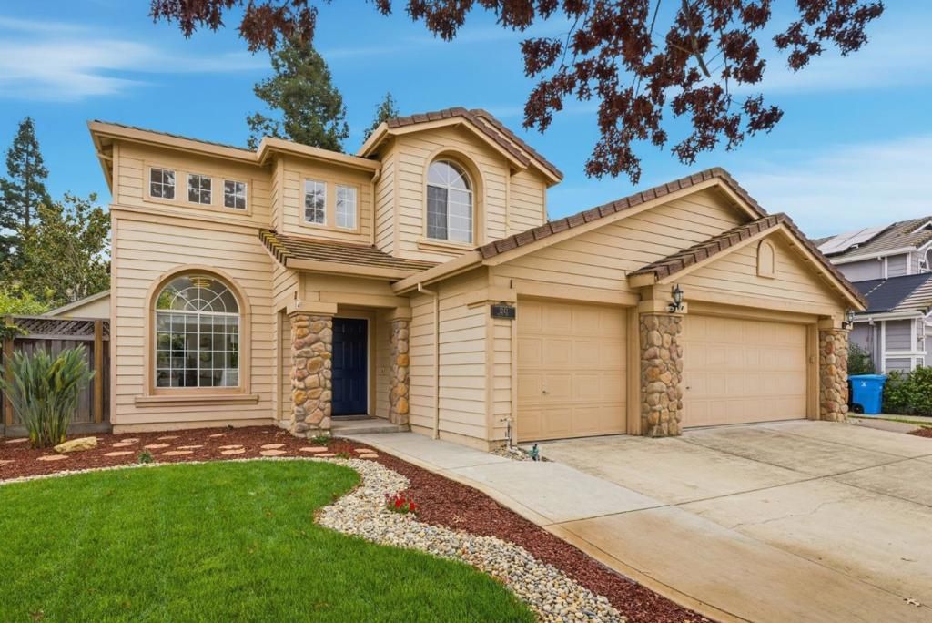 1242 Wagon Way, Gilroy, CA 95020