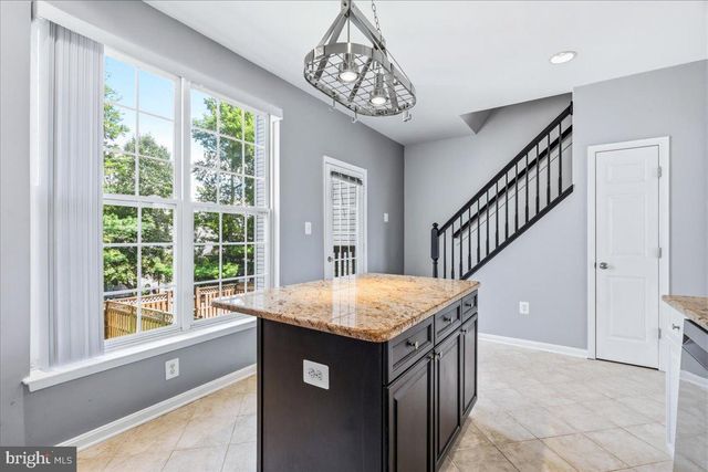 1943 CROSSING STONE CT, Frederick, MD 21702
