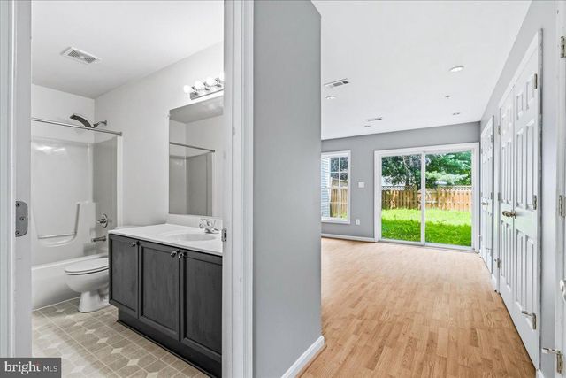 1943 CROSSING STONE CT, Frederick, MD 21702