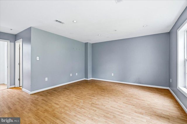 1943 CROSSING STONE CT, Frederick, MD 21702