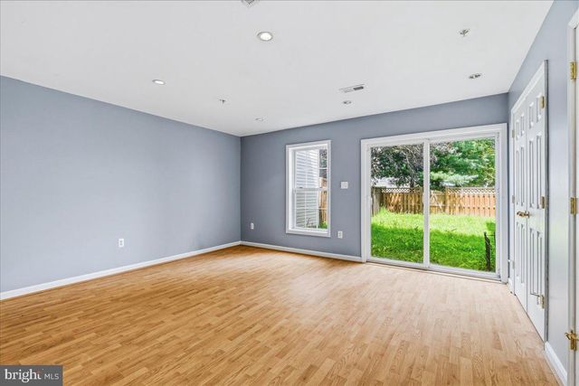 1943 CROSSING STONE CT, Frederick, MD 21702