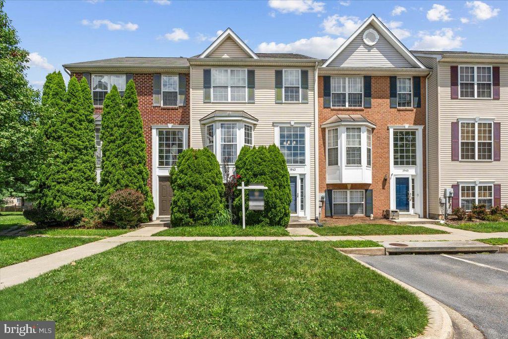 1943 CROSSING STONE CT, Frederick, MD 21702