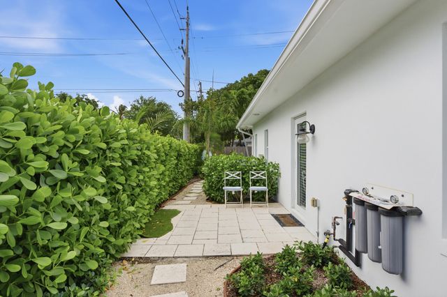 300 Lytle Street, West Palm Beach, FL 33405