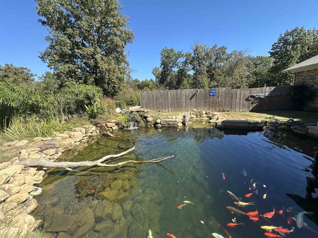 155 LEWTER ROAD RD, Crump, TN 38327