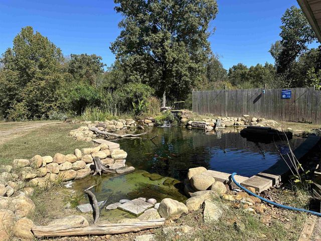 155 LEWTER ROAD RD, Crump, TN 38327