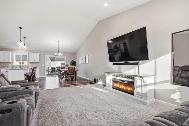 14654 Snowy Owl Street NW, Ramsey, MN 55303