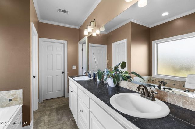 169 Beechwood Circle, Pearl, MS 39208