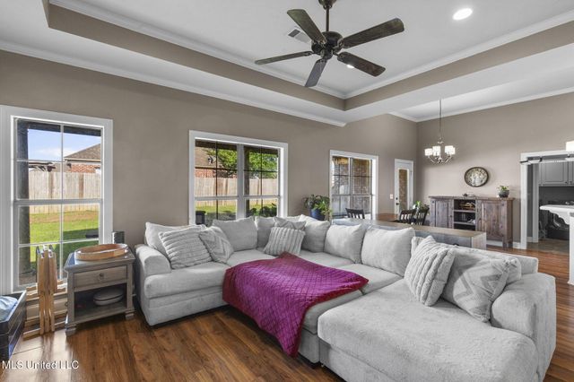 169 Beechwood Circle, Pearl, MS 39208