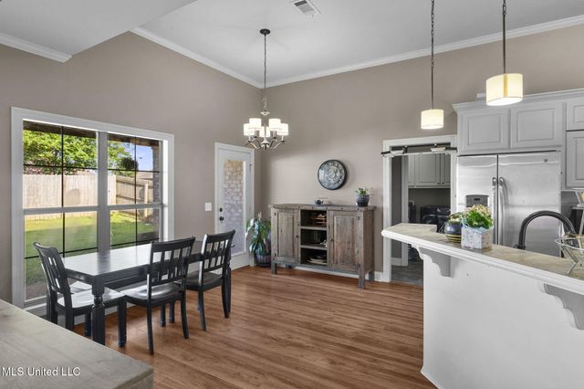 169 Beechwood Circle, Pearl, MS 39208