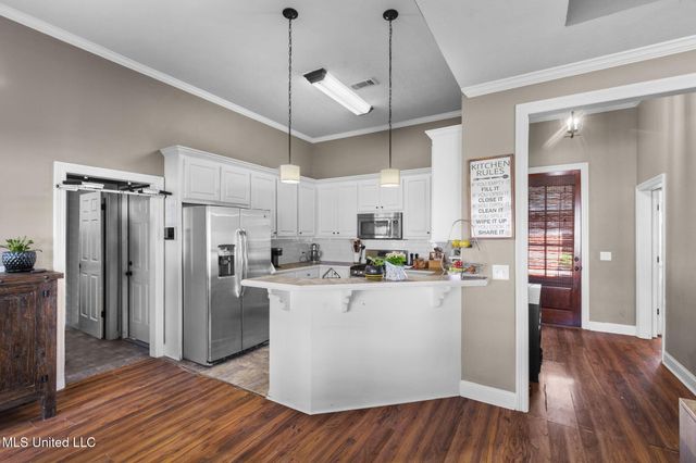 169 Beechwood Circle, Pearl, MS 39208