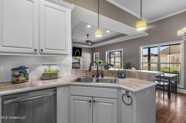 169 Beechwood Circle, Pearl, MS 39208