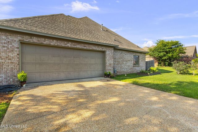 169 Beechwood Circle, Pearl, MS 39208