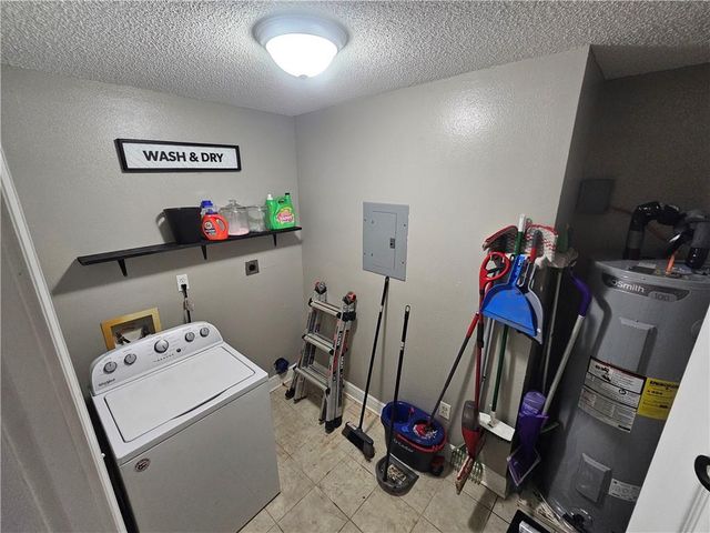 7033 Pecan Grove Avenue, Theodore, AL 36582