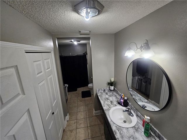 7033 Pecan Grove Avenue, Theodore, AL 36582