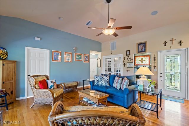 4403 Lake Heather CIR, St James City, FL 33956