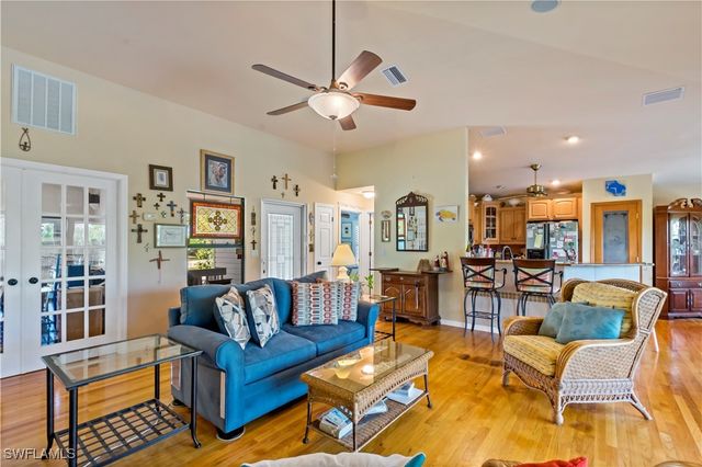 4403 Lake Heather CIR, St James City, FL 33956