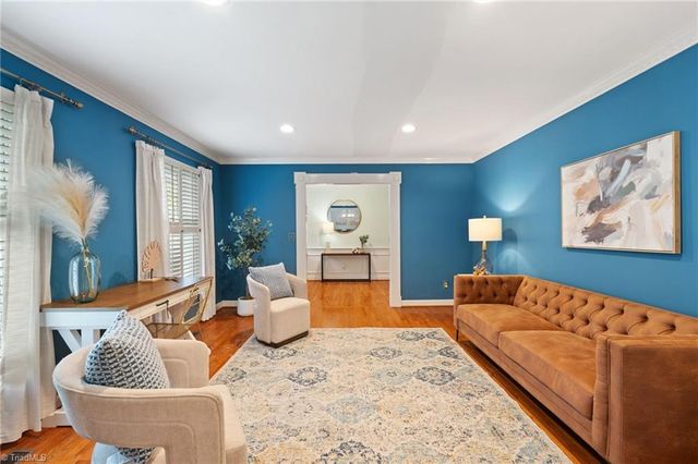 5161 Huntcliff Trail, Winston-salem, NC 27104
