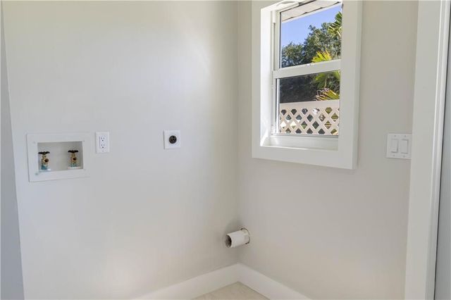5740 36th Place, Vero Beach, FL 32966