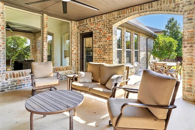 800 Tacoma Bridge Court, Edmond, OK 73034