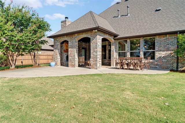 800 Tacoma Bridge Court, Edmond, OK 73034