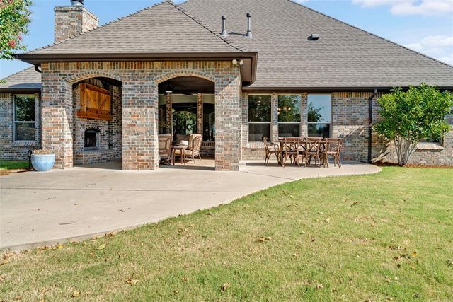 800 Tacoma Bridge Court, Edmond, OK 73034