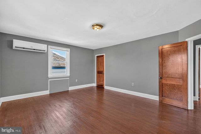 3322 MORAVIA RD, Baltimore, MD 21214
