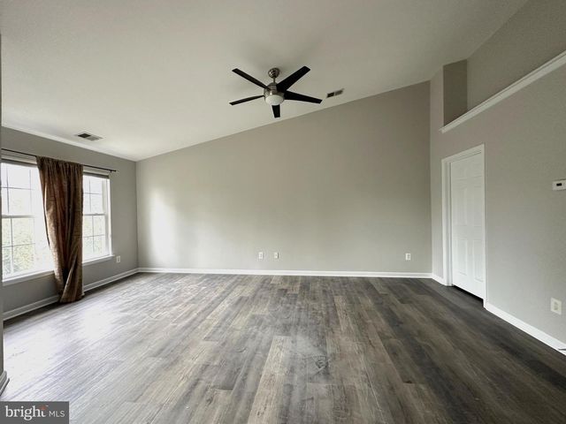 22609 WELBORNE MANOR SQ, Ashburn, VA 20148