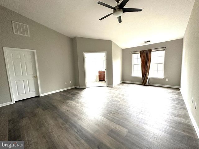 22609 WELBORNE MANOR SQ, Ashburn, VA 20148