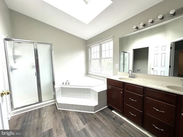 22609 WELBORNE MANOR SQ, Ashburn, VA 20148