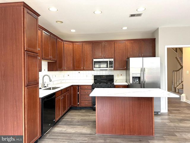 22609 WELBORNE MANOR SQ, Ashburn, VA 20148