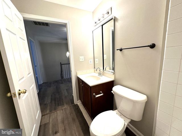 22609 WELBORNE MANOR SQ, Ashburn, VA 20148