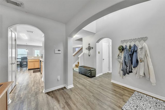 5243 El Tigre Lane, Baytown, TX 77521
