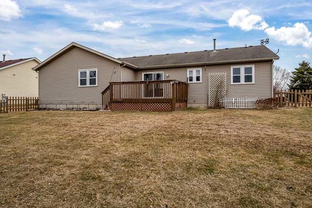 212 ROYAL Avenue, Belvidere, IL 61008