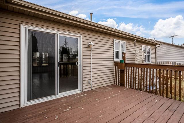 212 ROYAL Avenue, Belvidere, IL 61008