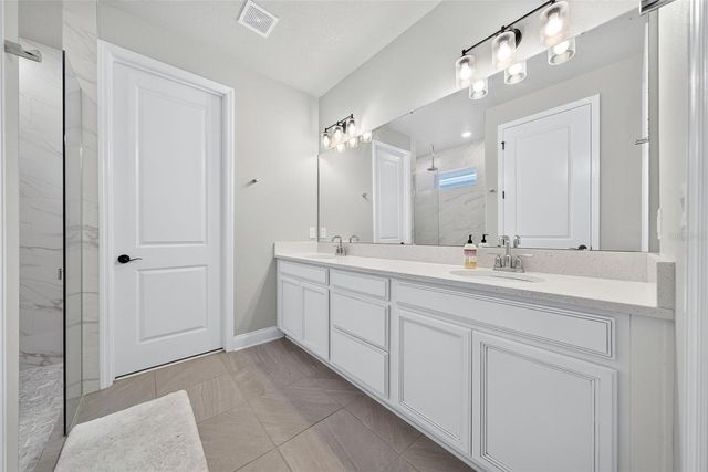 6939 HIGGS ALLEY, Orlando, FL 32827