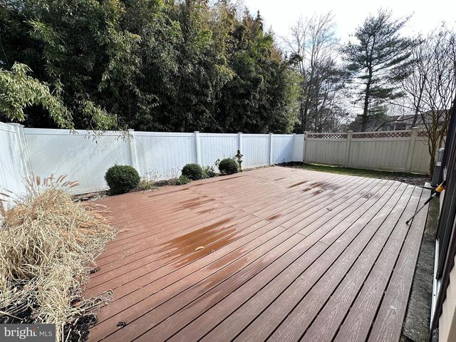 130 GRANITE HILL CT, Langhorne, PA 19047