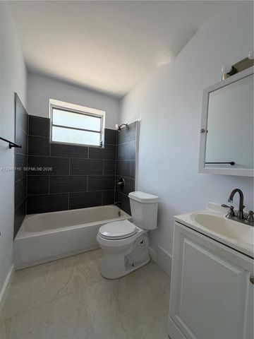 5954 NE 4th Court 6, Miami, FL 33137