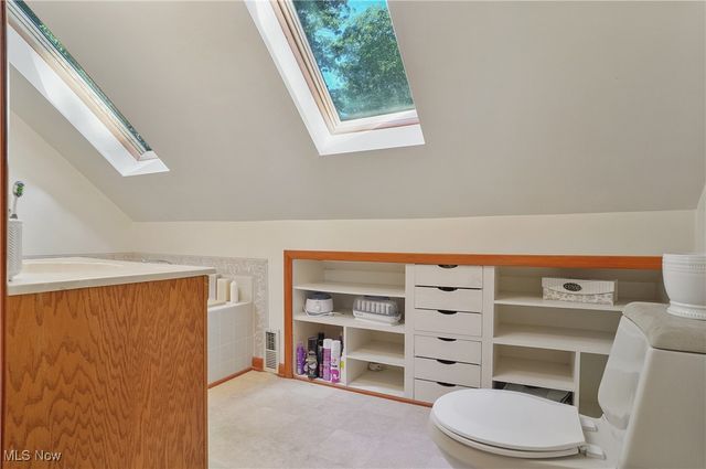 469 Lodi Street, Akron, OH 44305