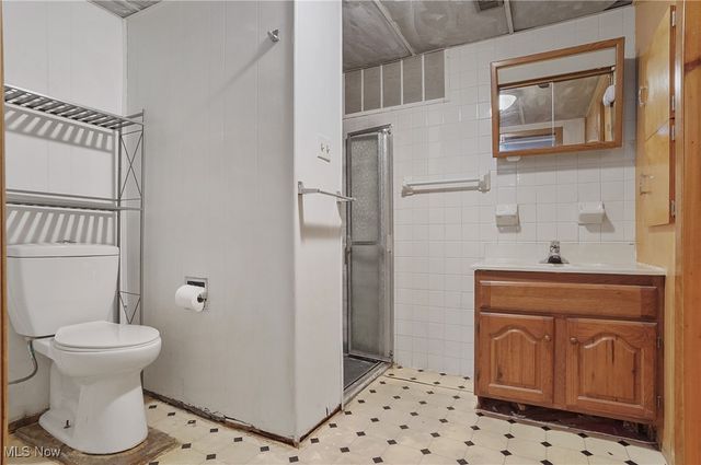 469 Lodi Street, Akron, OH 44305