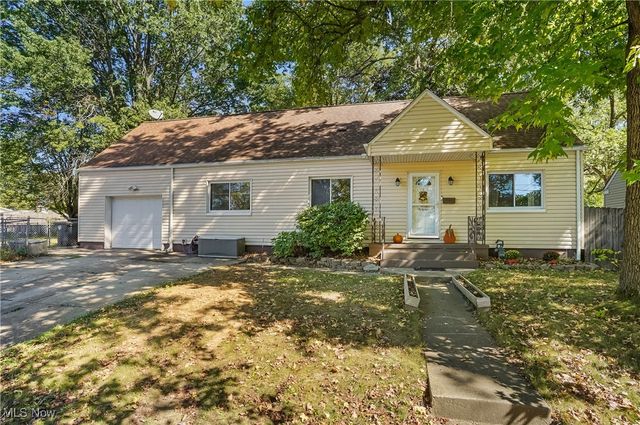 469 Lodi Street, Akron, OH 44305