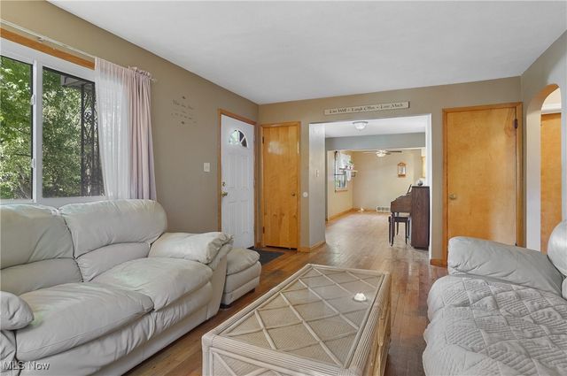 469 Lodi Street, Akron, OH 44305