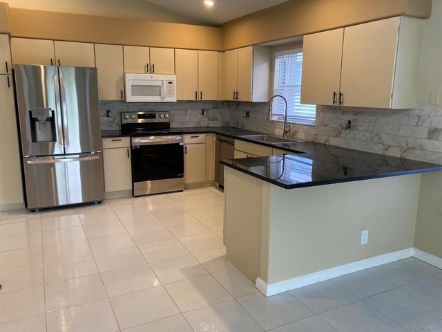 7620 Stirling Bridge Boulevard N, Delray Beach, FL 33446
