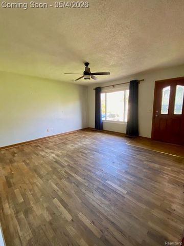 336 Park Lane, Linden, MI 48451