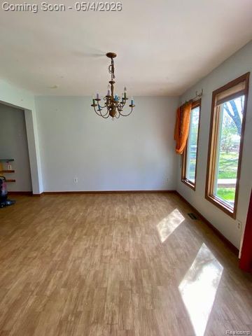 336 Park Lane, Linden, MI 48451