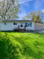 336 Park Lane, Linden, MI 48451